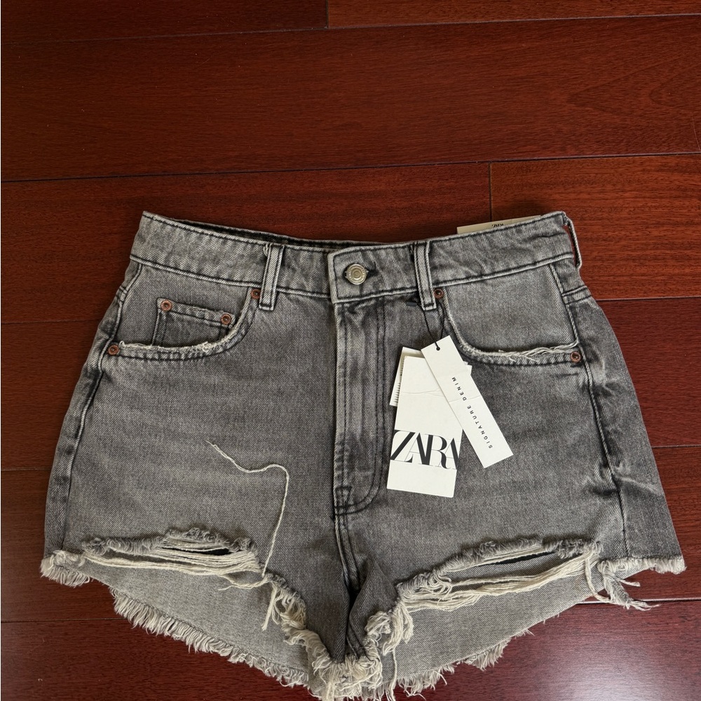 Zara Women's Distressed Gray Jean Shorts